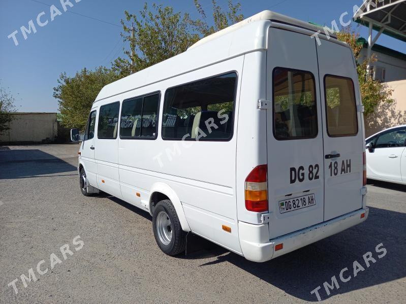 Mercedes-Benz Sprinter 2500 2002 - 180 000 TMT - Çoganly - img 2