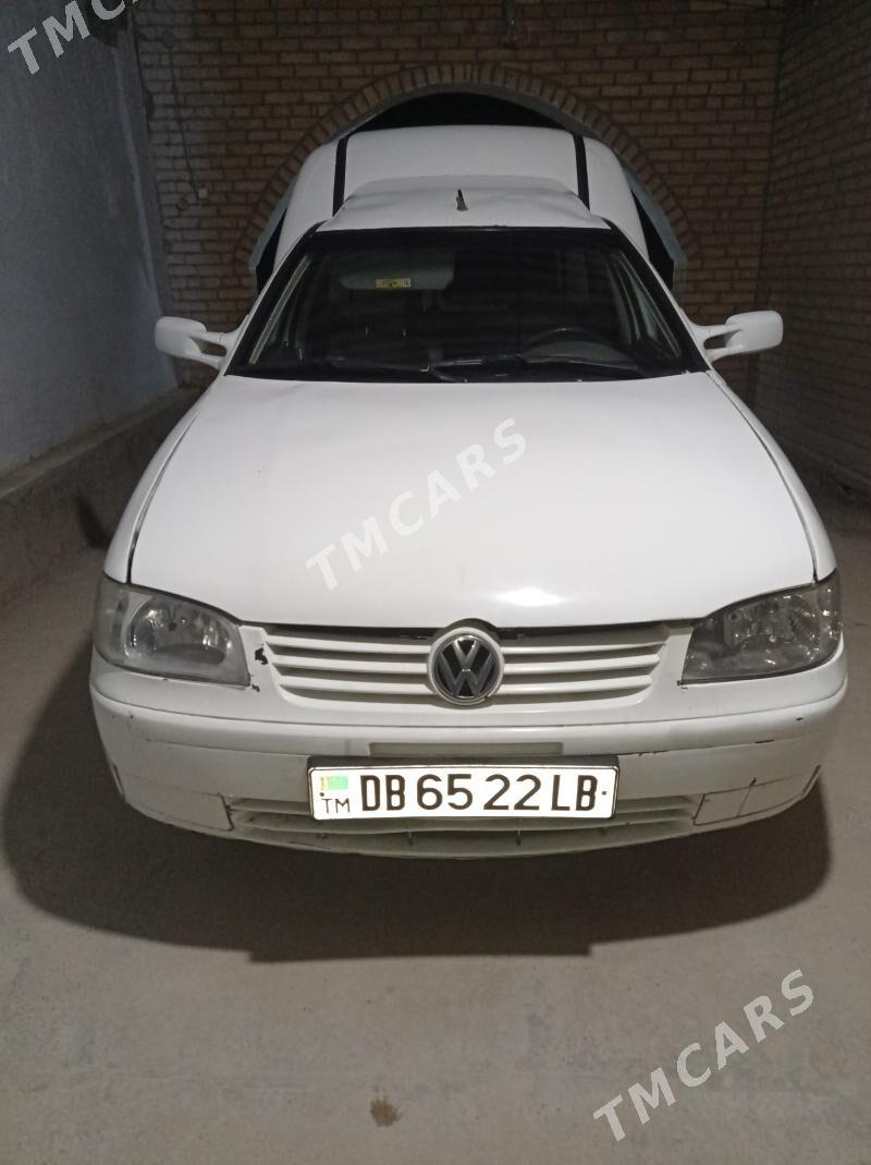 Volkswagen Caddy 2005 - 32 000 TMT - Гарабекевюл - img 2