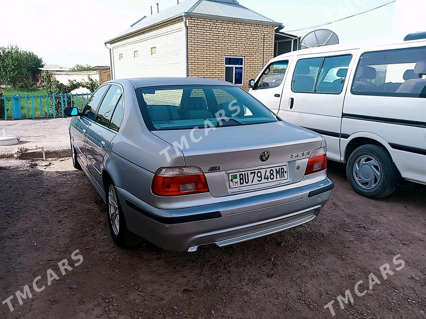 BMW 528 2000 - 75 000 TMT - Mary - img 7