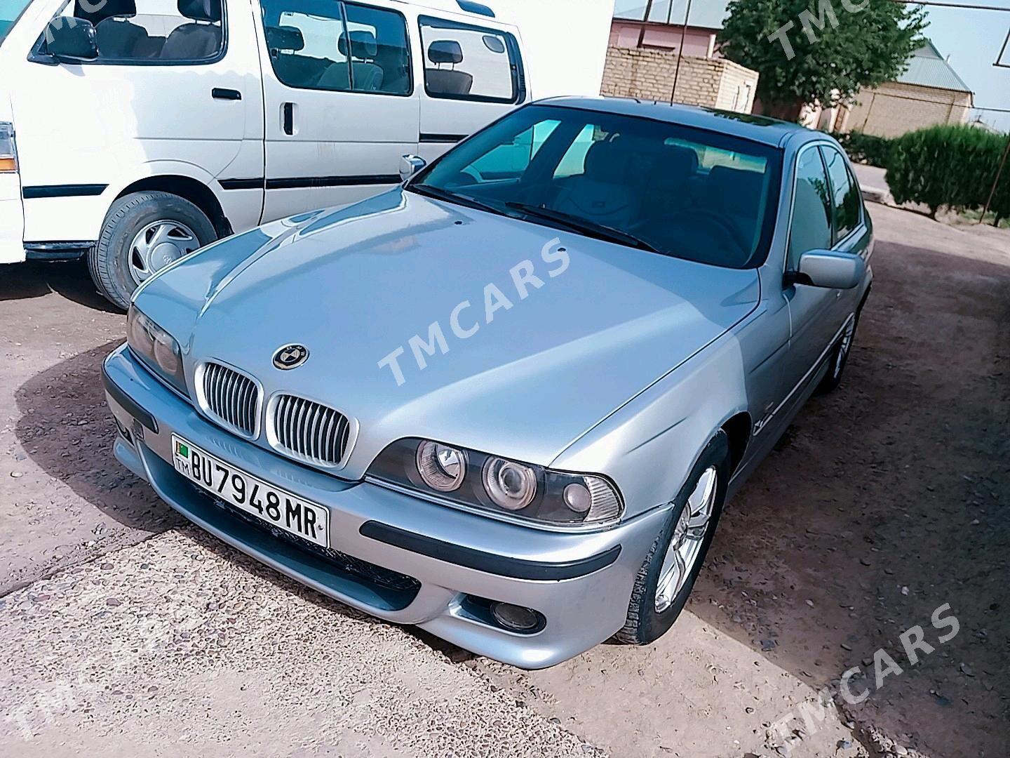 BMW 528 2000 - 75 000 TMT - Мары - img 9