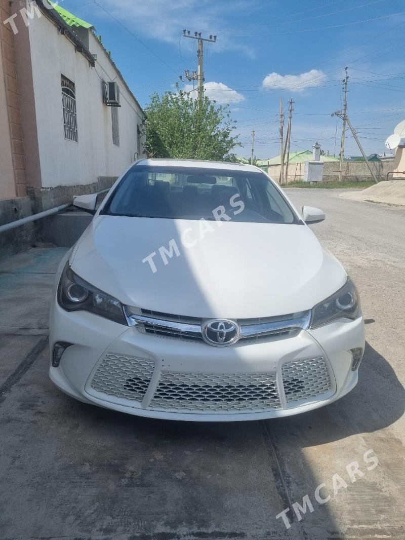 Toyota Camry 2016 - 275 000 TMT - Дянев - img 4