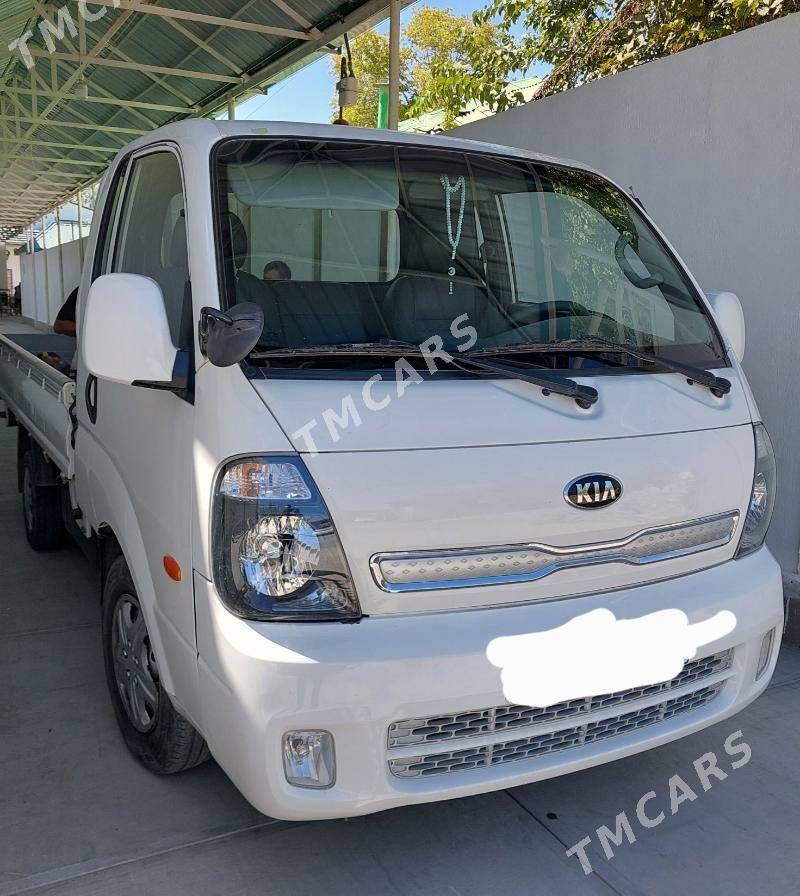 Kia Bongo 2019 - 250 000 TMT - Багир - img 3