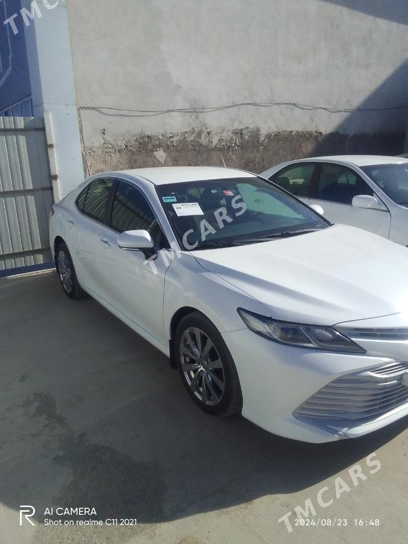 Toyota Camry 2019 - 210 000 TMT - Мары - img 3