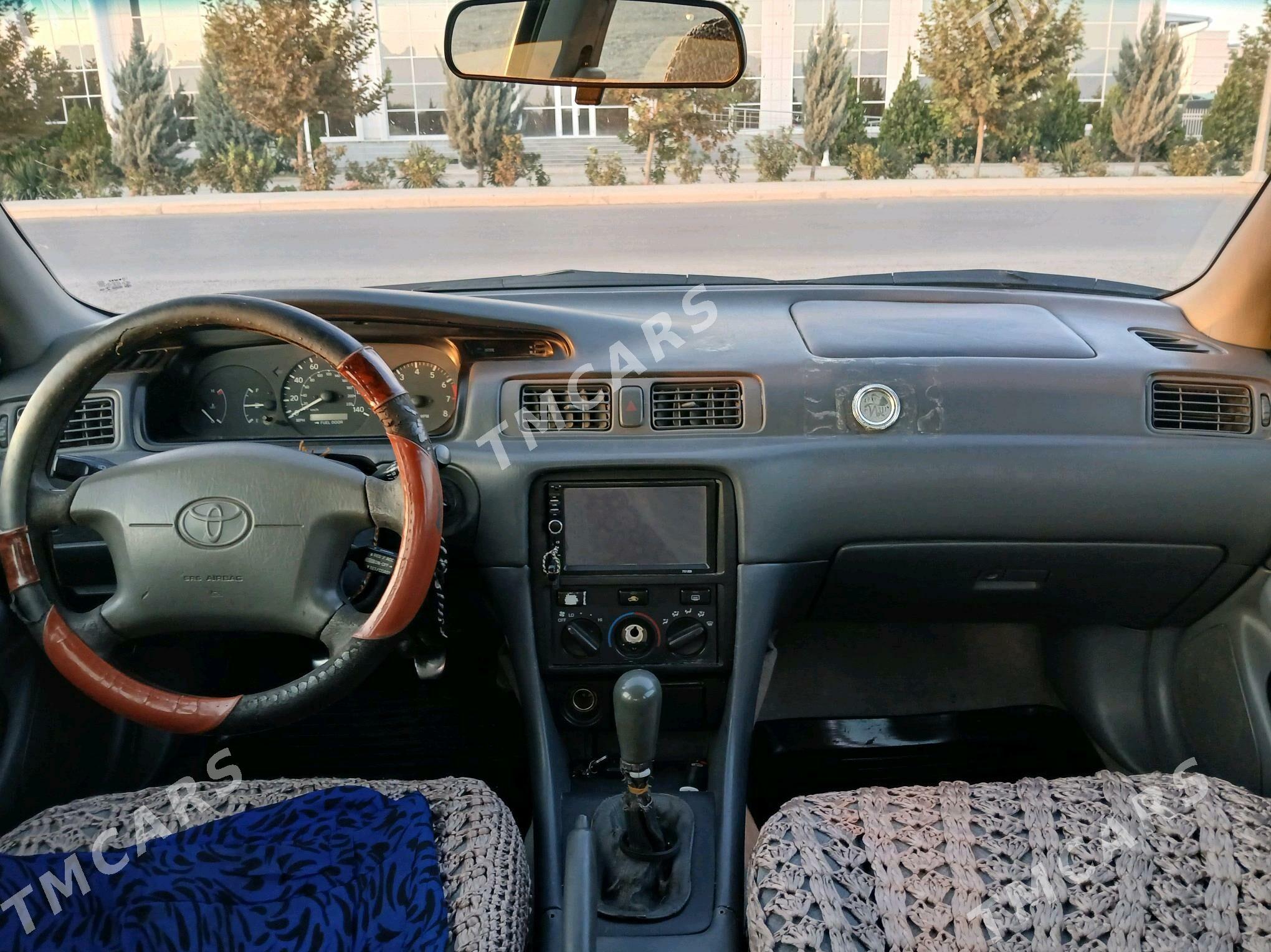 Toyota Camry 2001 - 90 000 TMT - Ашхабад - img 5