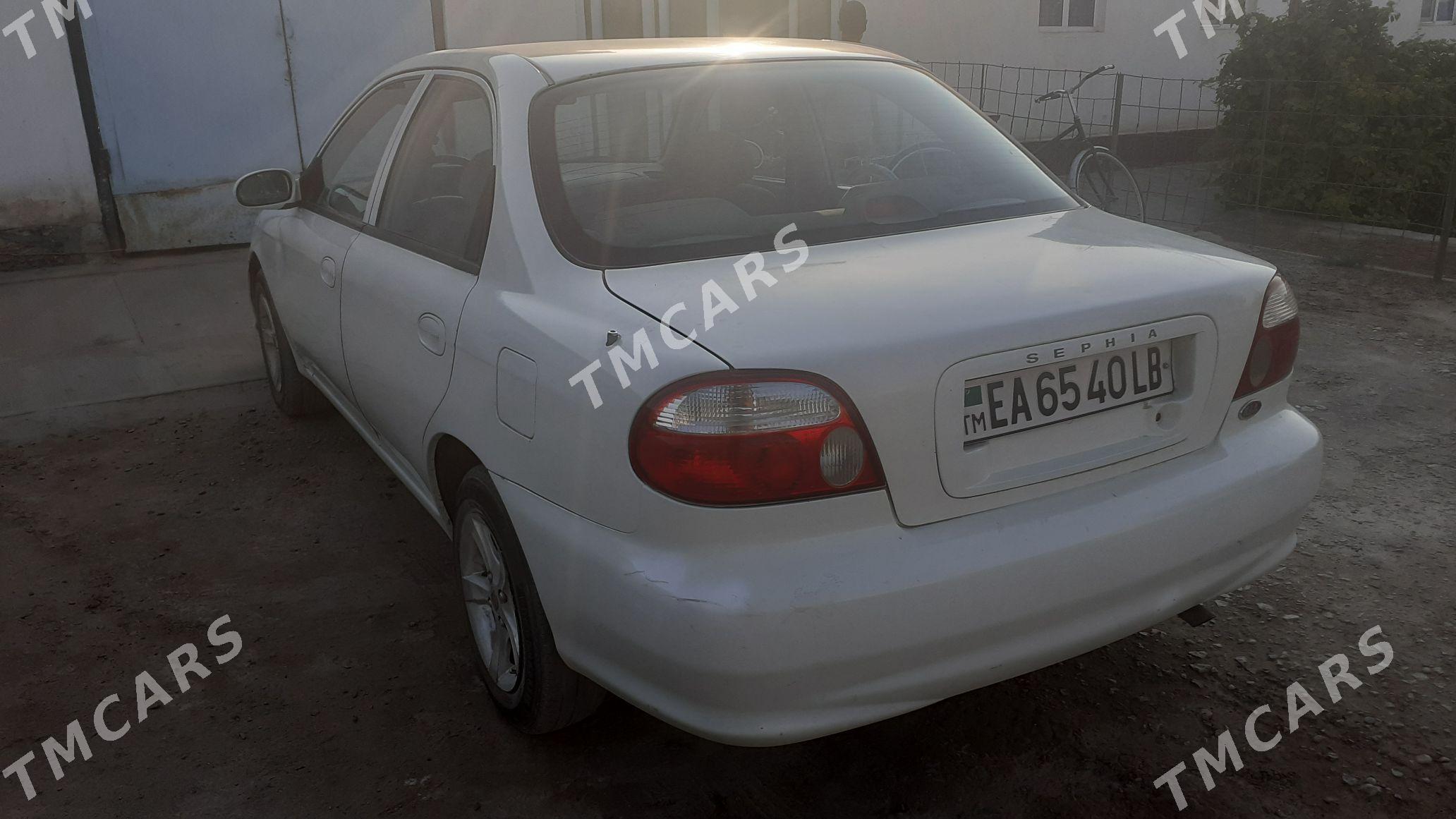 Kia Sephia 2000 - 40 000 TMT - Hojambaz - img 4