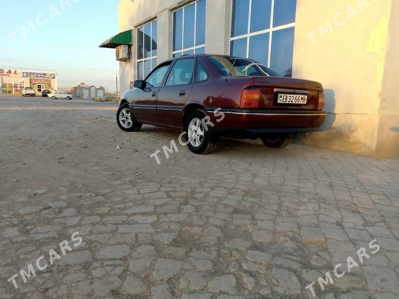 Opel Vectra 1991 - 21 000 TMT - Байрамали - img 2