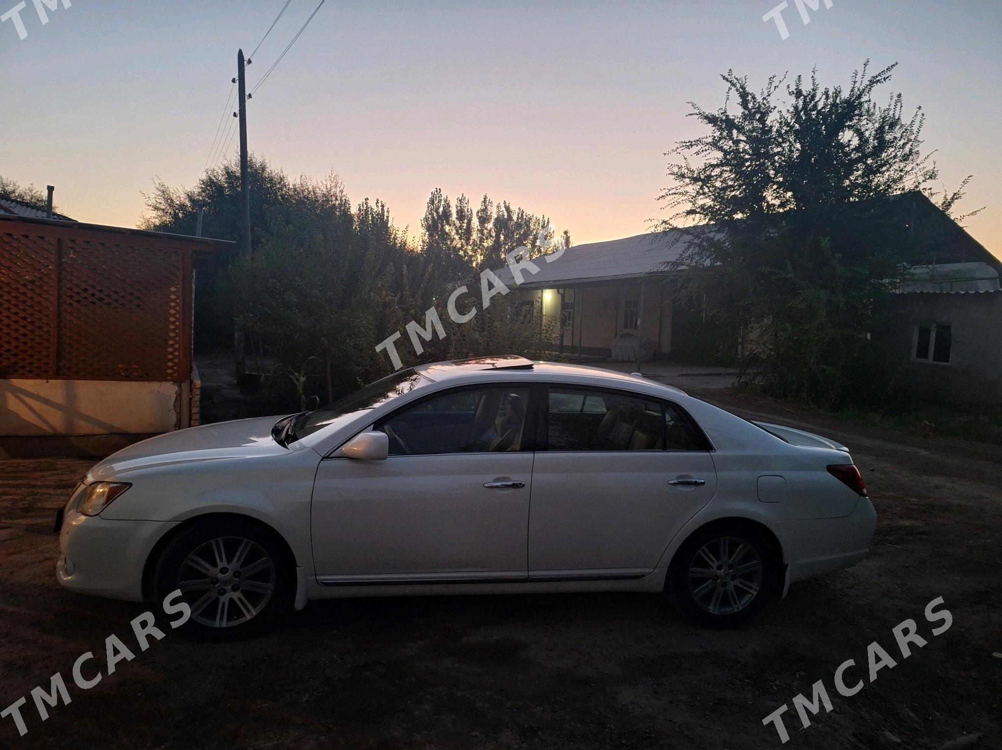 Toyota Avalon 2010 - 180 000 TMT - Дашогуз - img 3