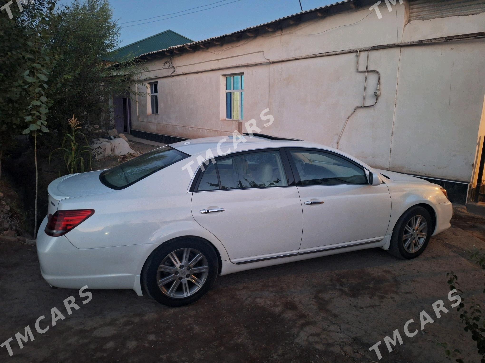 Toyota Avalon 2010 - 180 000 TMT - Дашогуз - img 4