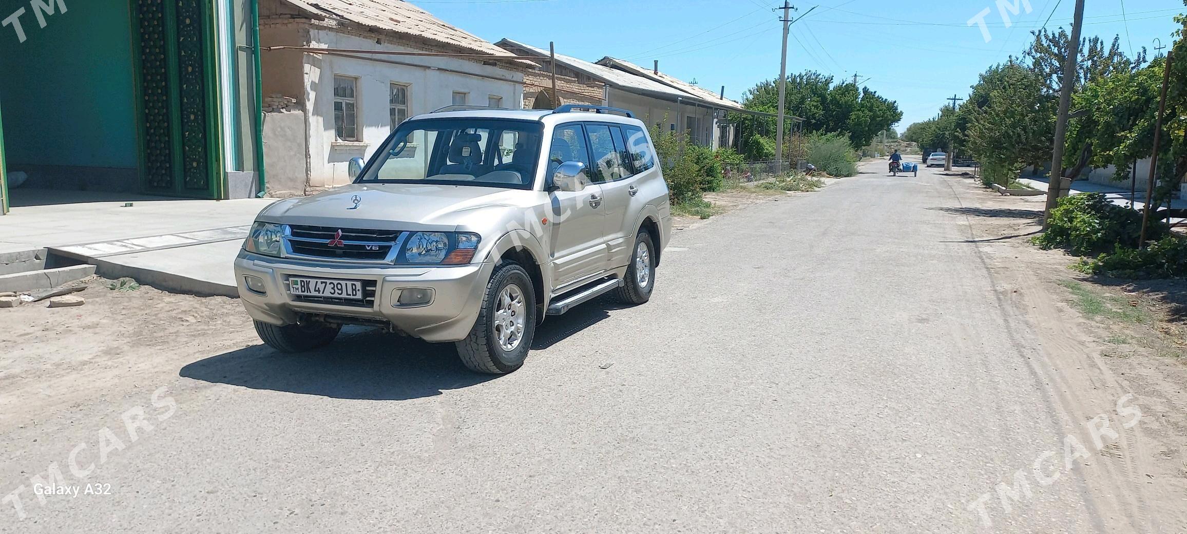 Mitsubishi Pajero 2001 - 105 000 TMT - Saýat - img 6