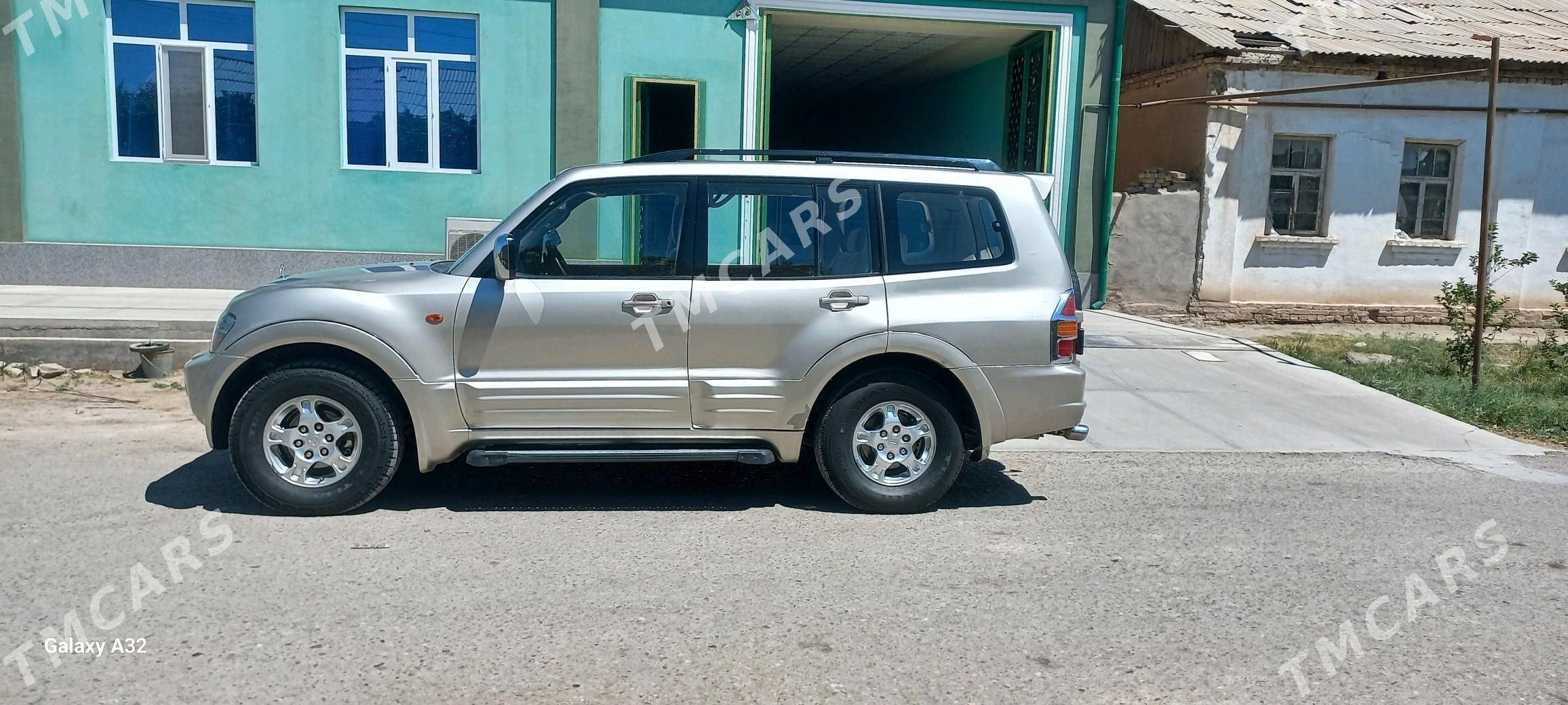 Mitsubishi Pajero 2001 - 105 000 TMT - Саят - img 7