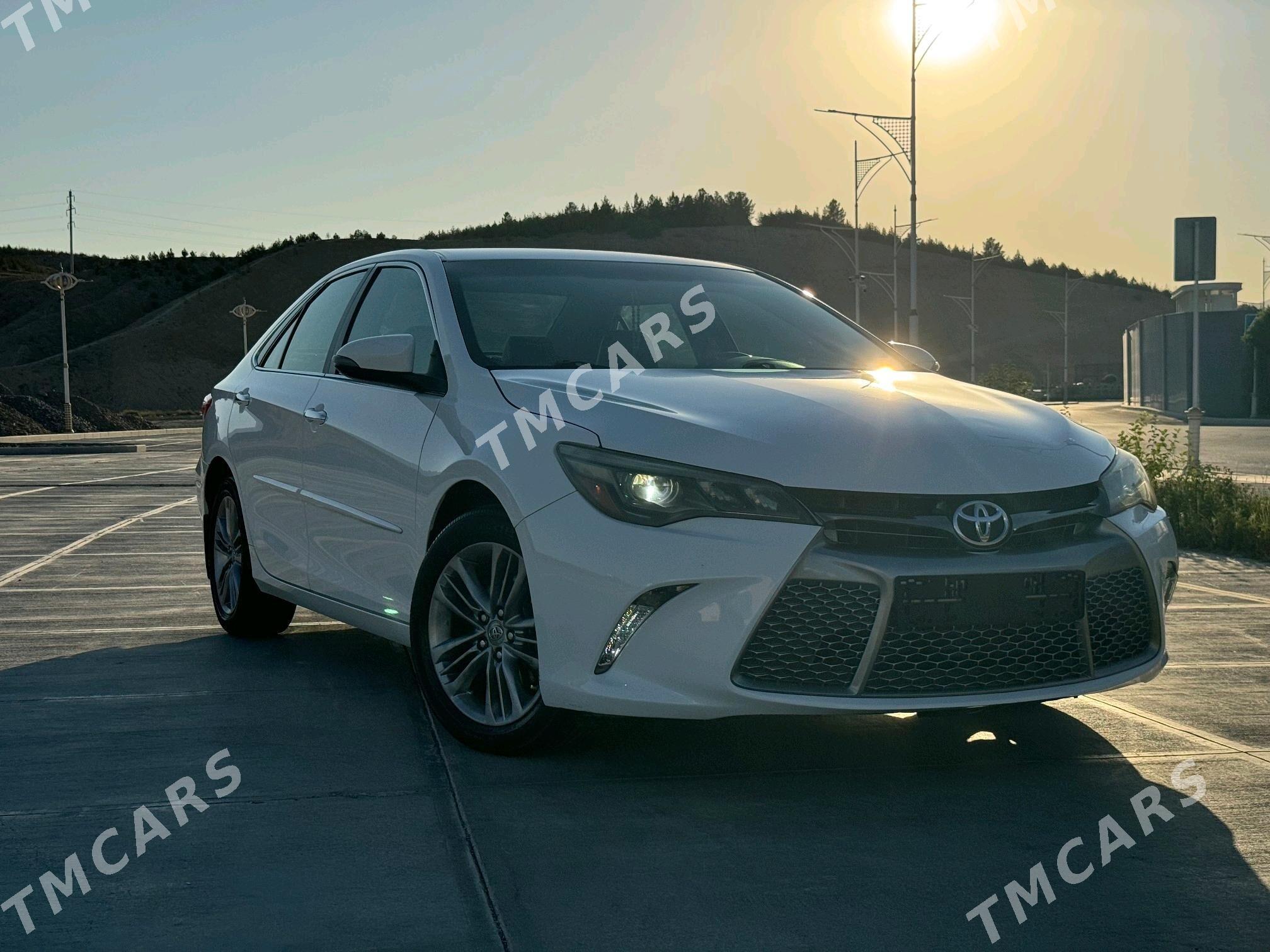 Toyota Camry 2017 - 280 000 TMT - Ашхабад - img 10