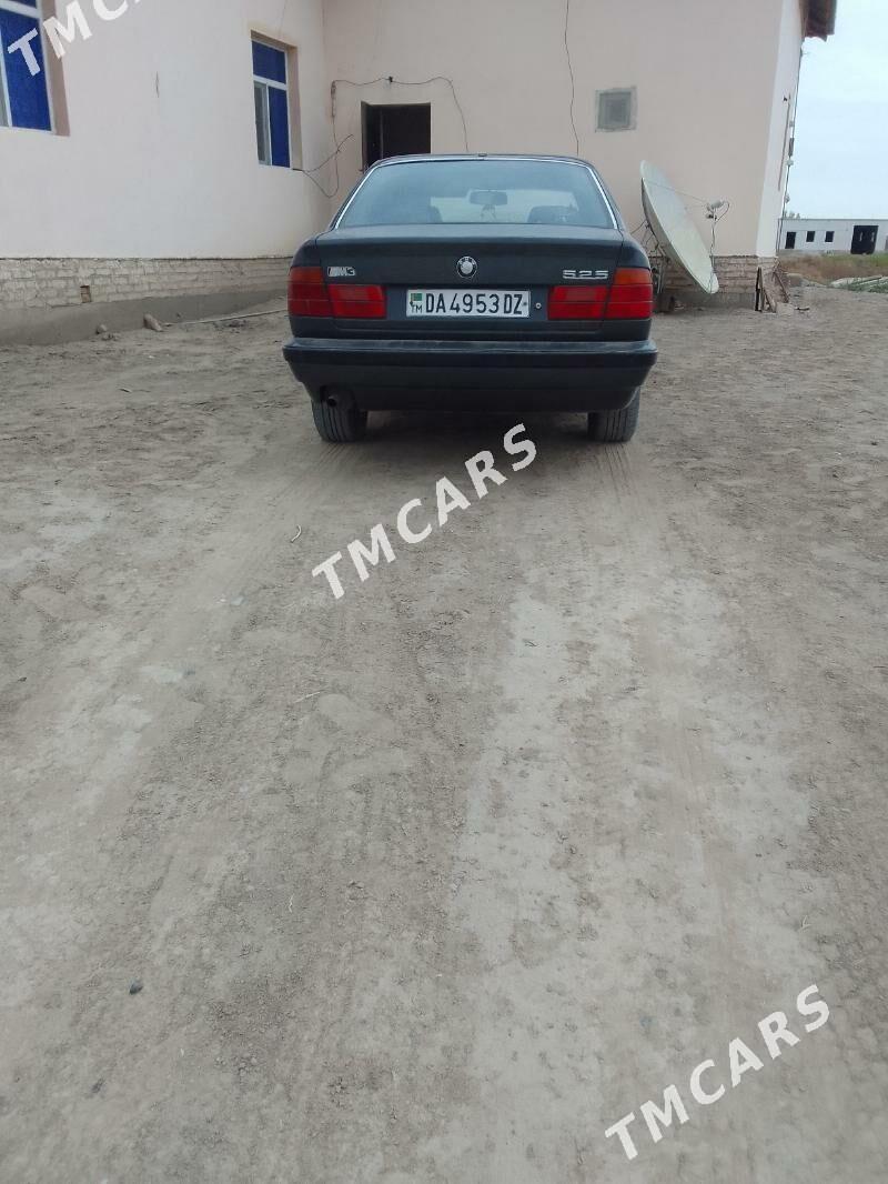 BMW 525 1989 - 30 000 TMT - Daşoguz - img 2