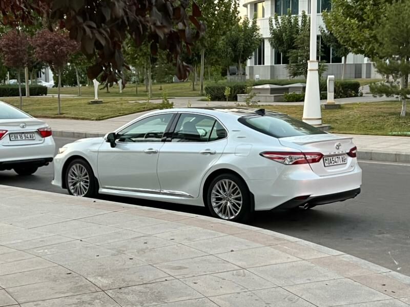 Toyota Camry 2020 - 420 000 TMT - Olimpiýa şäherçesi - img 6