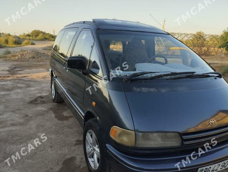 Toyota Previa 1991 - 70 000 TMT - Сакар - img 2