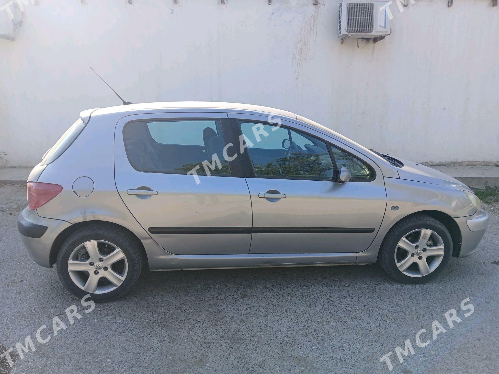 Peugeot 308 2003 - 55 000 TMT - Кëши - img 3