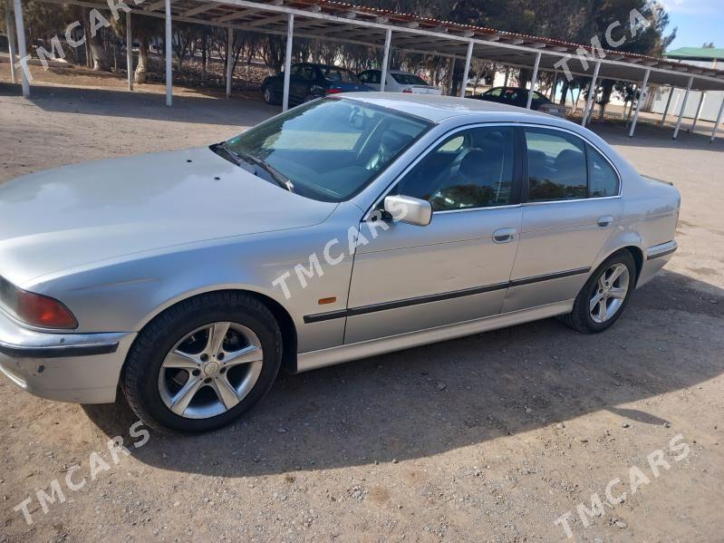 BMW 520 1999 - 70 000 TMT - Мары - img 2