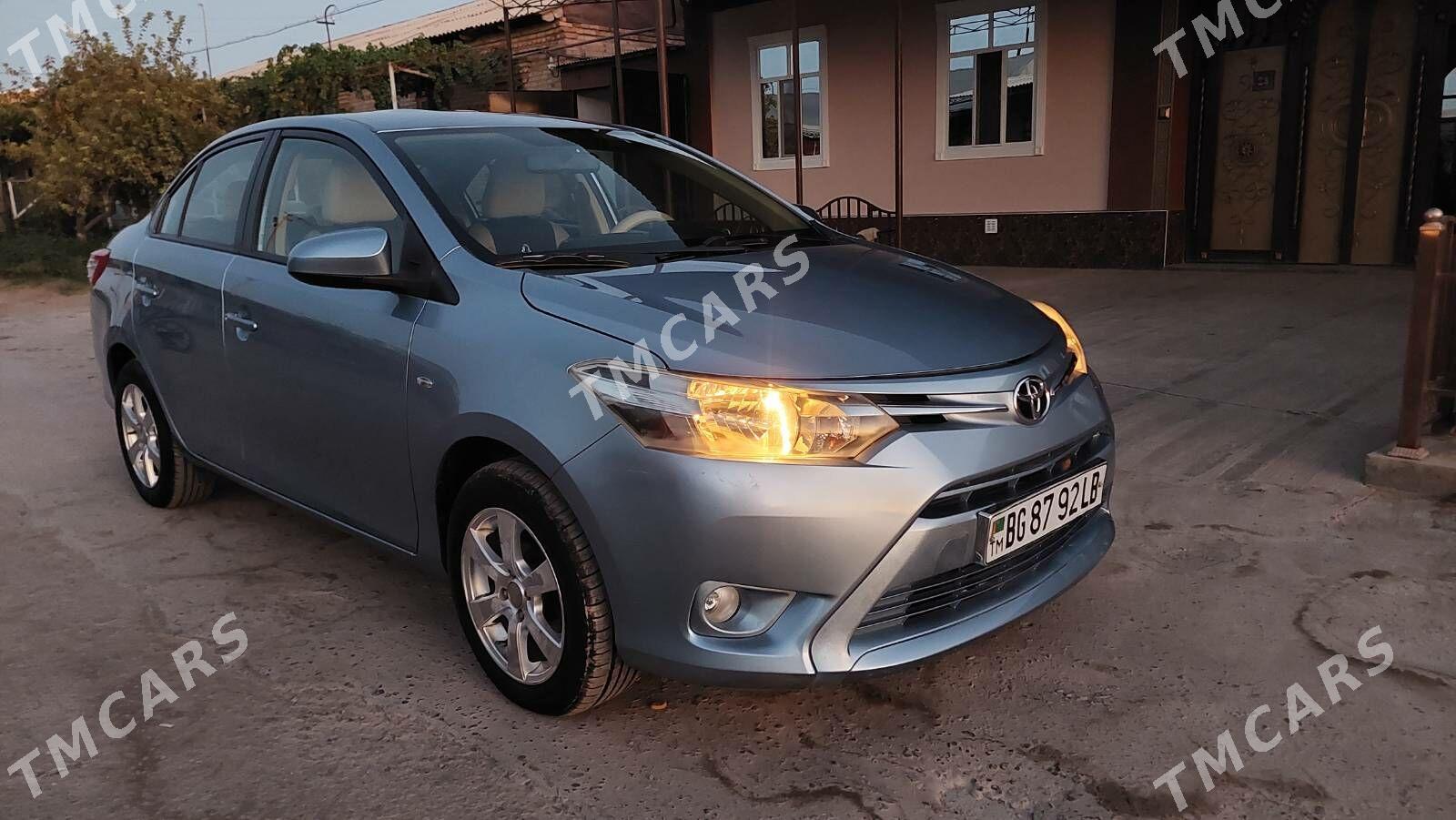 Toyota Yaris 2014 - 140 000 TMT - Чарджоу - img 4