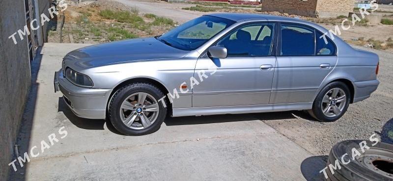 BMW E39 2000 - 70 000 TMT - Гызыларбат - img 3