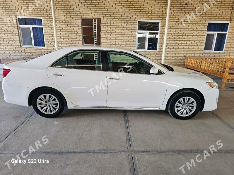 Toyota Camry 2013 - 180 000 TMT - Мары - img 6