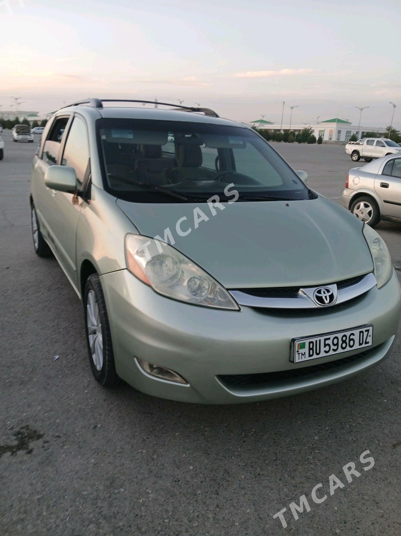 Toyota Sienna 2008 - 200 000 TMT - Шабатский этрап - img 3