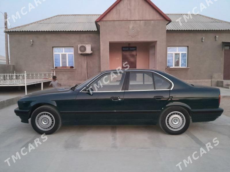 BMW 525 1990 - 60 000 TMT - Гумдаг - img 3