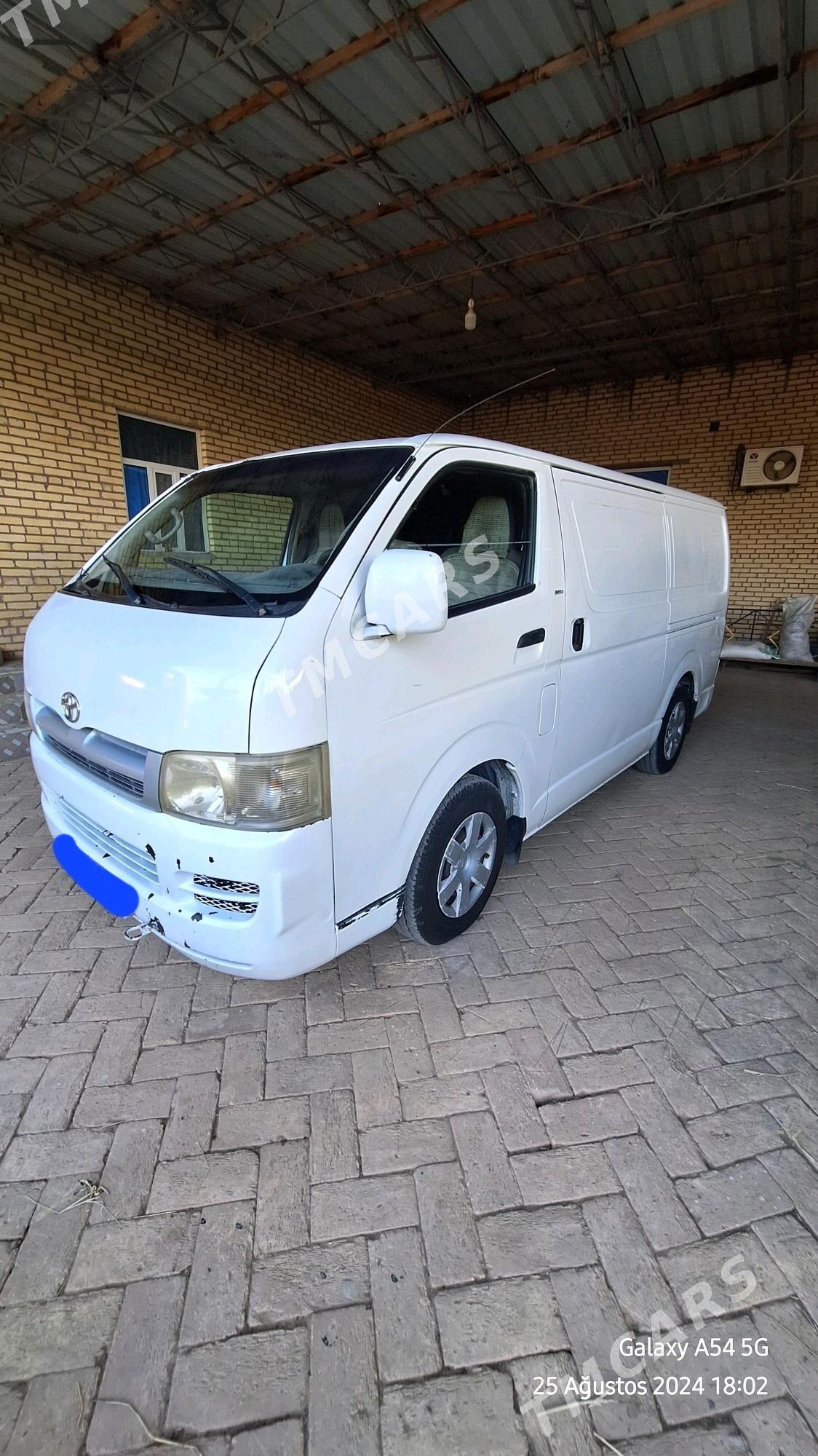 Toyota Hiace 2006 - 160 000 TMT - Халач - img 6