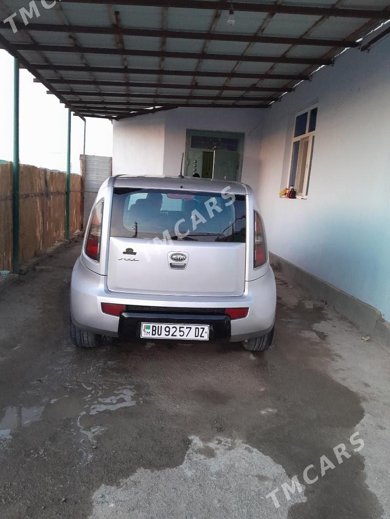 Kia Soul 2011 - 115 000 TMT - Дашогуз - img 2