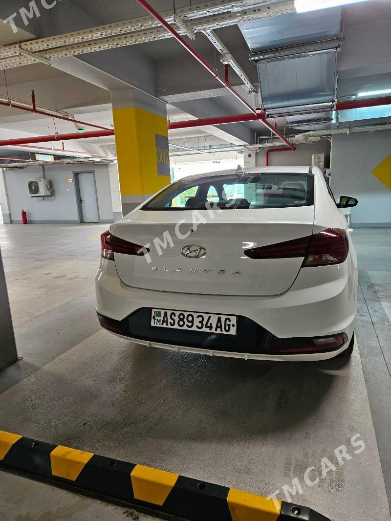 Hyundai Elantra 2020 - 225 000 TMT - Aşgabat - img 10