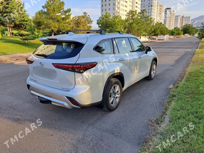 Toyota Highlander 2022 - 650 000 TMT - Aşgabat - img 6