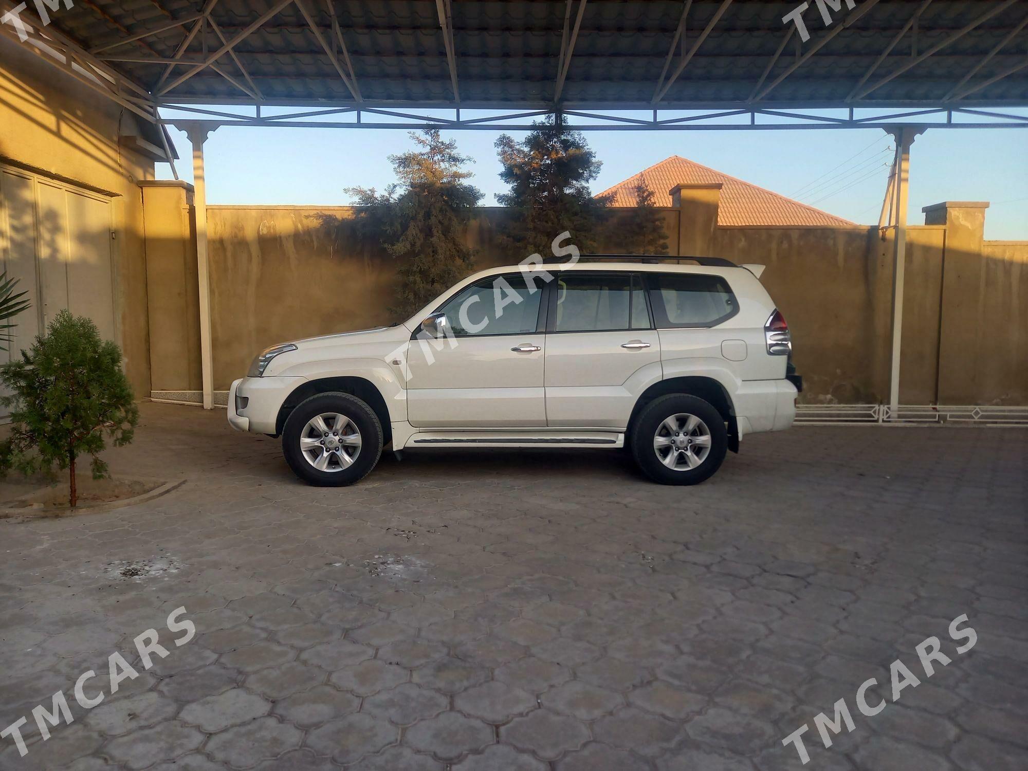 Toyota Land Cruiser Prado 2004 - 300 000 TMT - Gökdepe - img 3