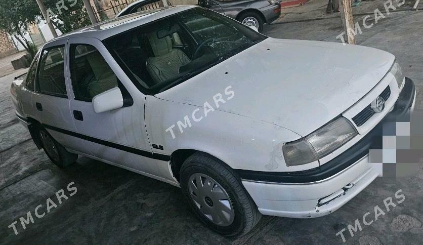 Opel Vectra 1995 - 30 000 TMT - Мары - img 4