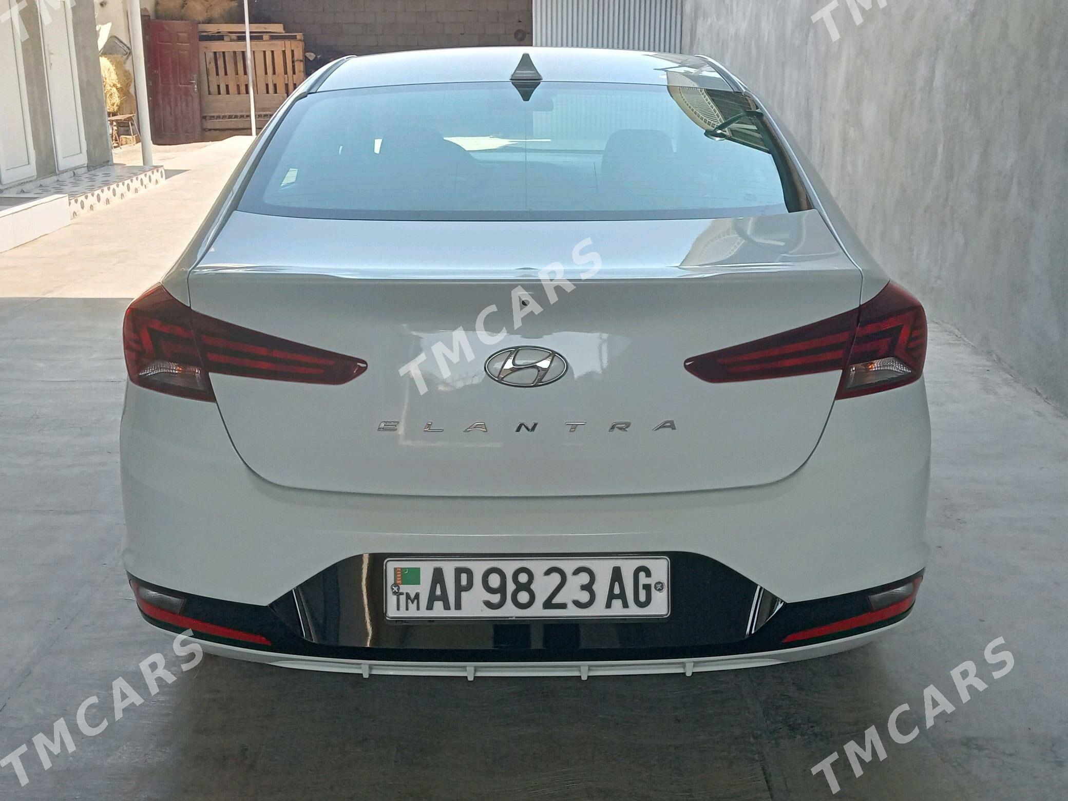 Hyundai Elantra 2020 - 220 000 TMT - Aşgabat - img 5