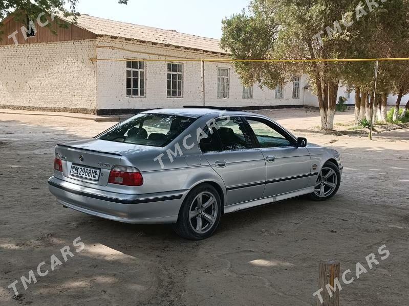 BMW E39 1998 - 85 000 TMT - Ёлётен - img 3