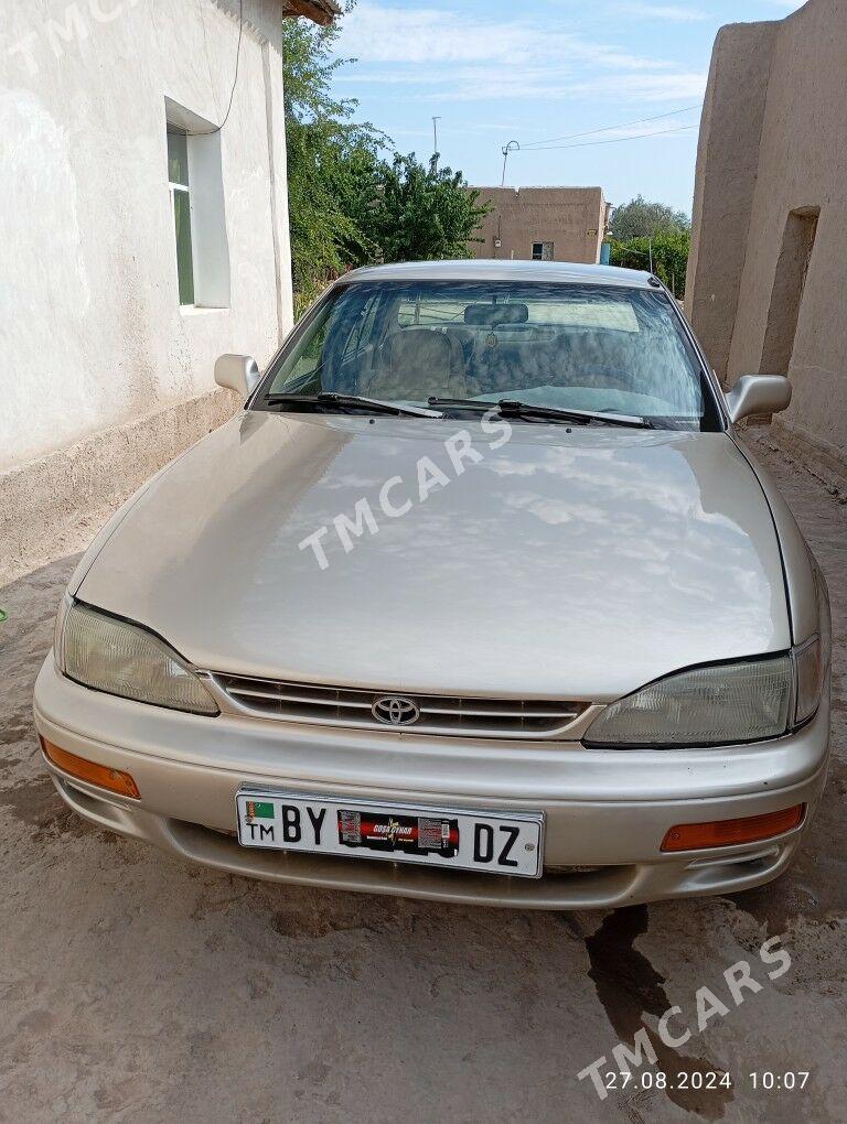 Toyota Camry 1996 - 85 000 TMT - Köneürgenç - img 4