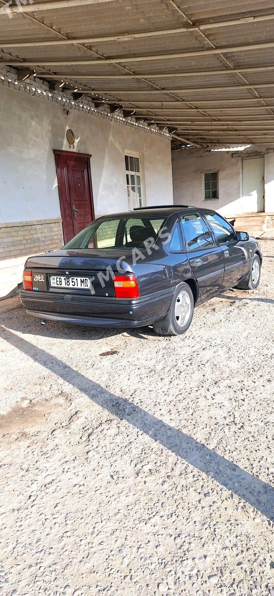 Opel Vectra 1994 - 48 000 TMT - Байрамали - img 2