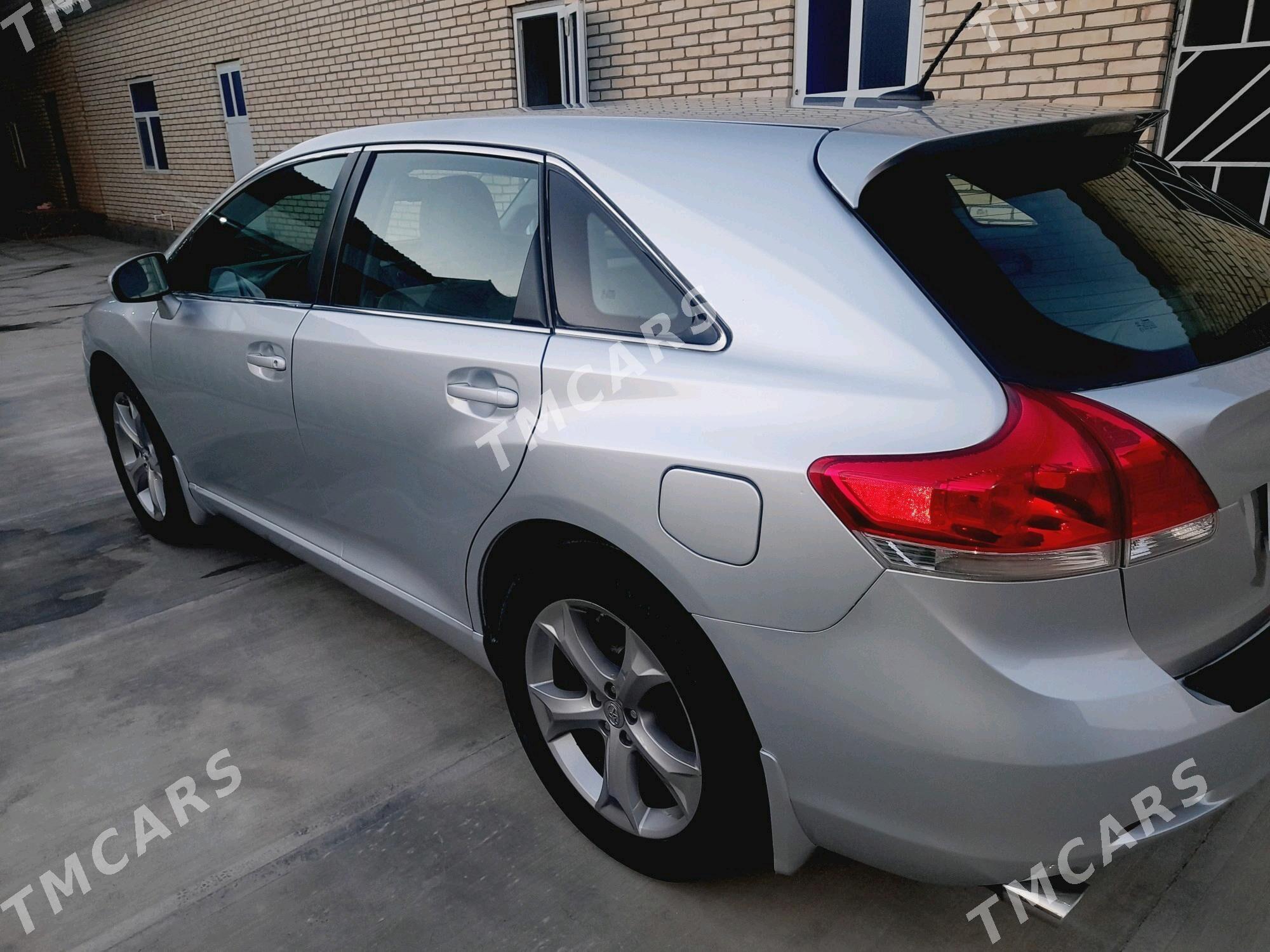 Toyota Venza 2011 - 180 000 TMT - Мары - img 3