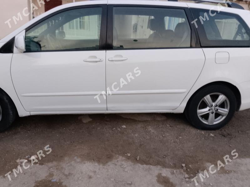 Toyota Sienna 2009 - 190 000 TMT - Анев - img 2