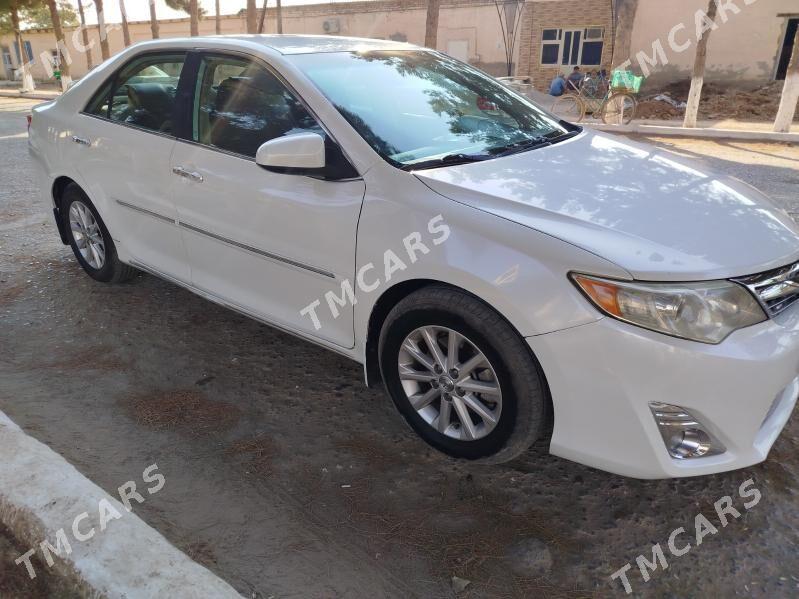 Toyota Camry 2012 - 180 000 TMT - Саят - img 5