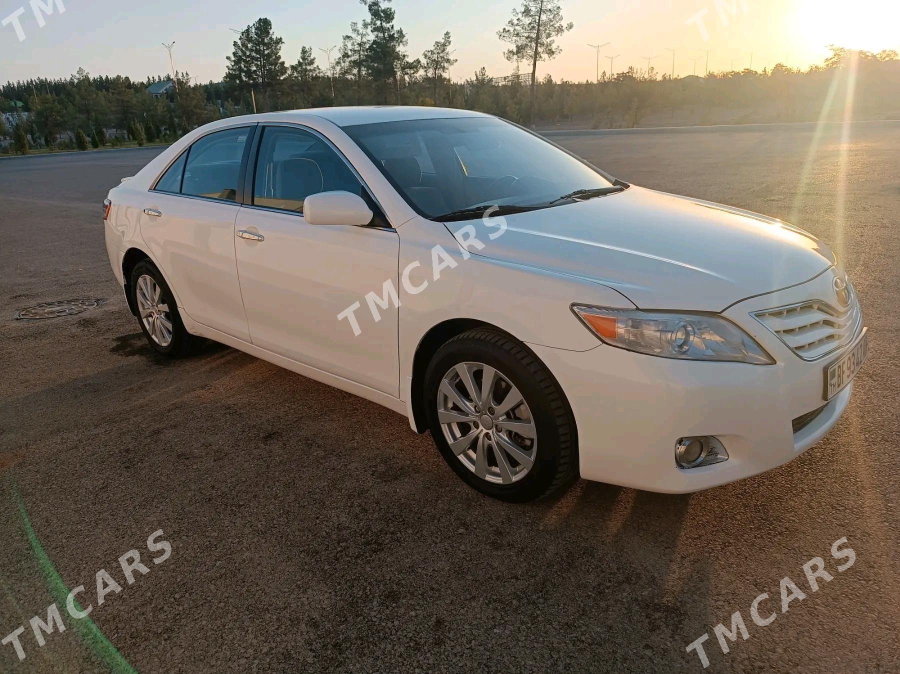 Toyota Camry 2010 - 150 000 TMT - Теджен - img 5