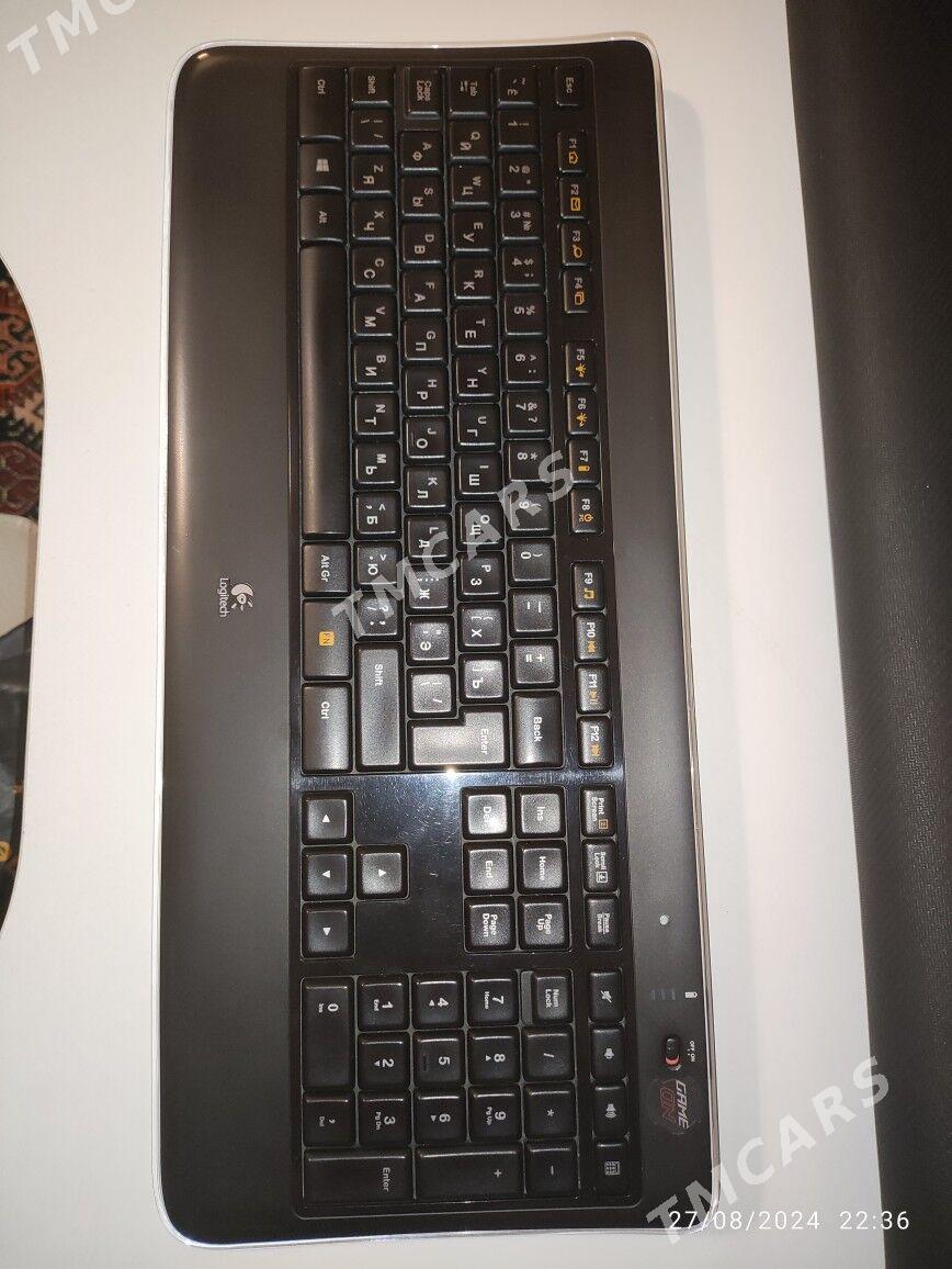 Logitech K800 - Aşgabat - img 10