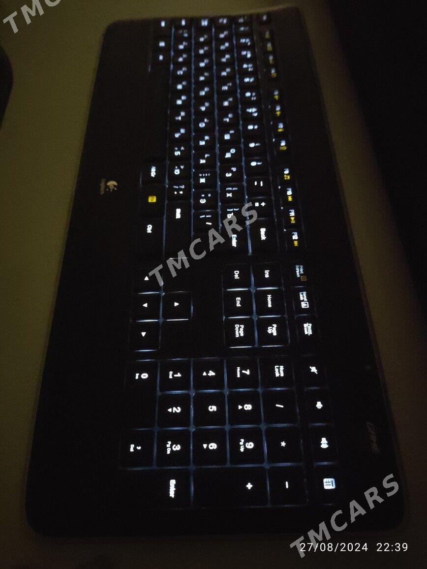 Logitech K800 - Aşgabat - img 3