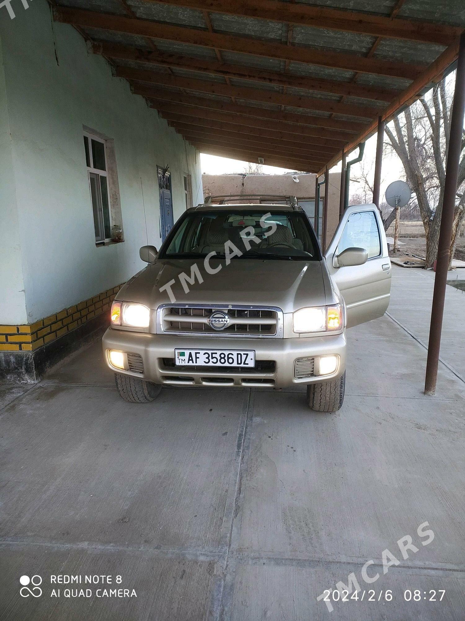 Nissan Pathfinder 2001 - 100 000 TMT - Болдумсаз - img 5