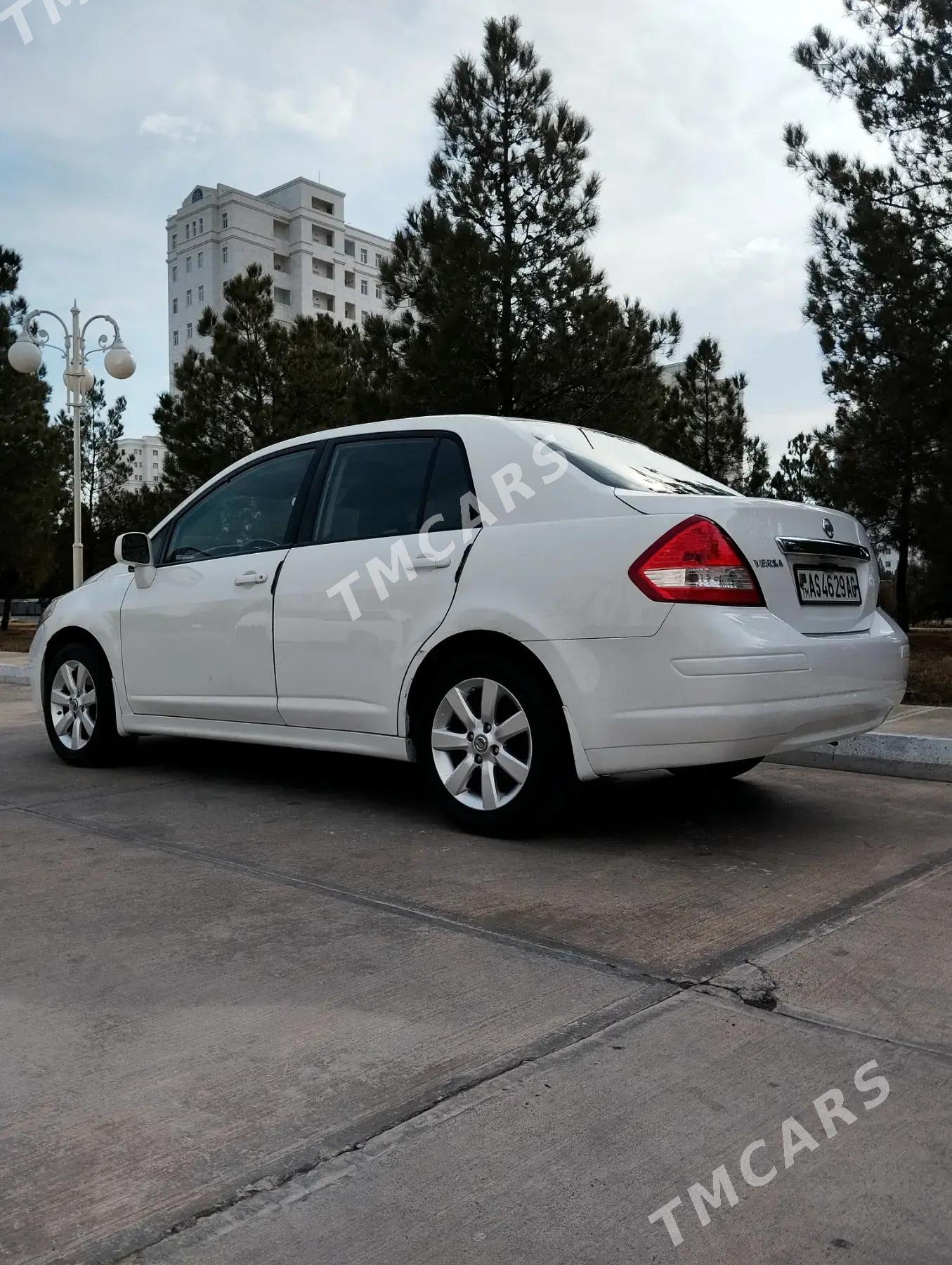 Nissan Versa 2010 - 112 000 TMT - Ашхабад - img 2