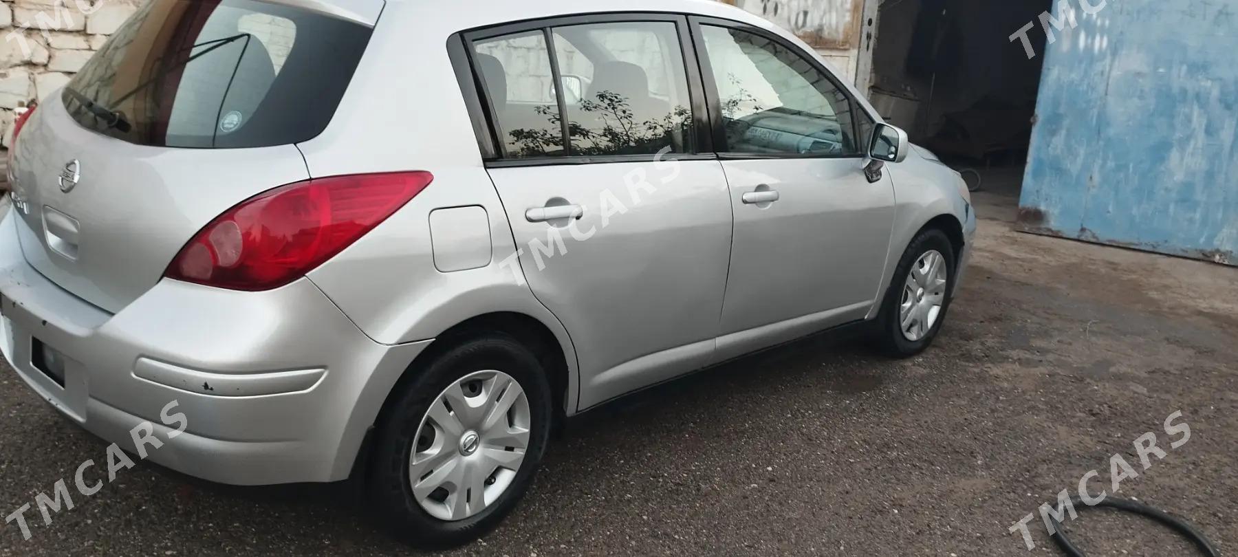 Nissan Versa 2011 - 90 000 TMT - Туркменбаши - img 3