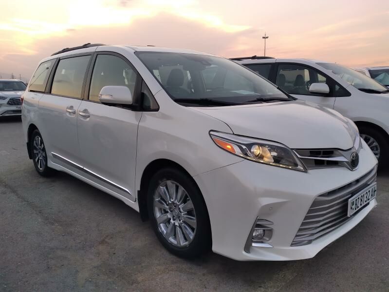 Toyota Sienna 2019 - 585 000 TMT - Ашхабад - img 8