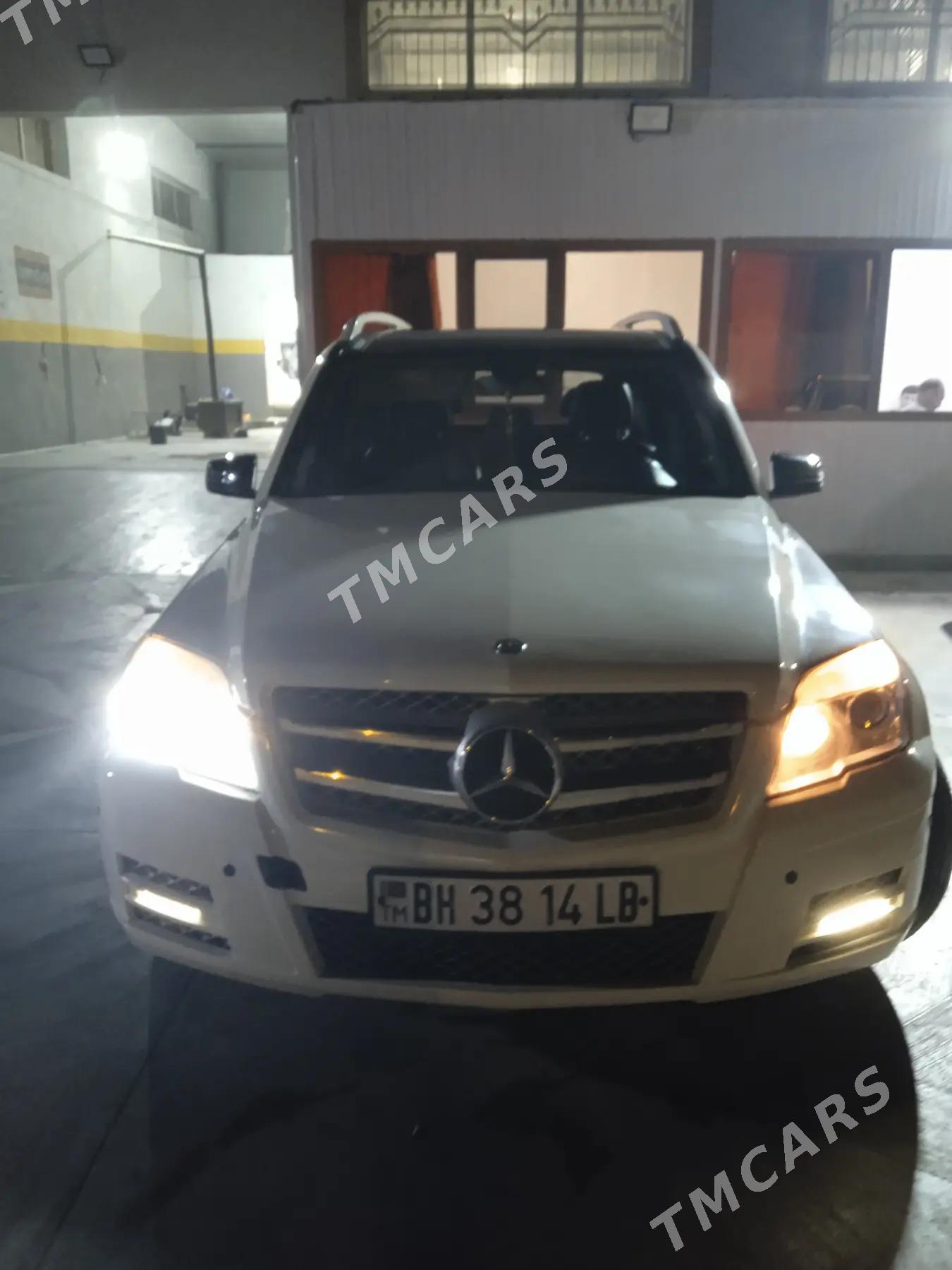 Mercedes-Benz GLK 350 2011 - 240 000 TMT - Türkmenabat - img 5