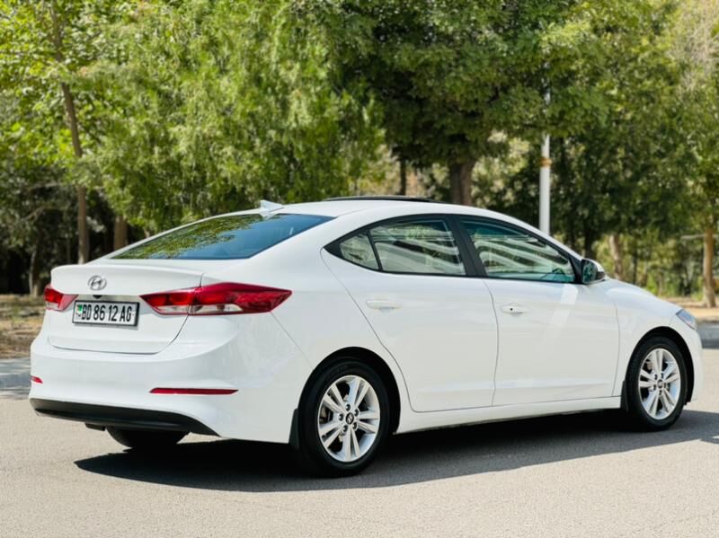 Hyundai Elantra 2018 - 188 000 TMT - Aşgabat - img 4