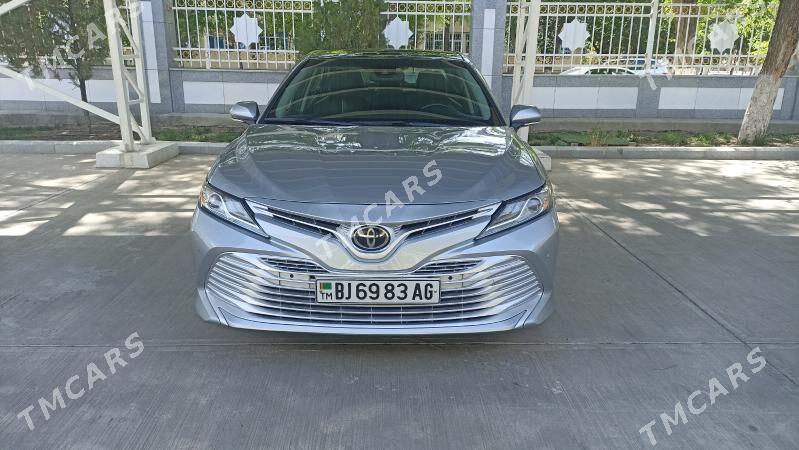 Toyota Camry 2018 - 360 000 TMT - Ашхабад - img 5