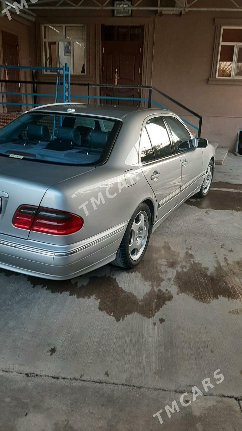 Mercedes-Benz C320 2001 - 150 000 TMT - Aşgabat - img 3