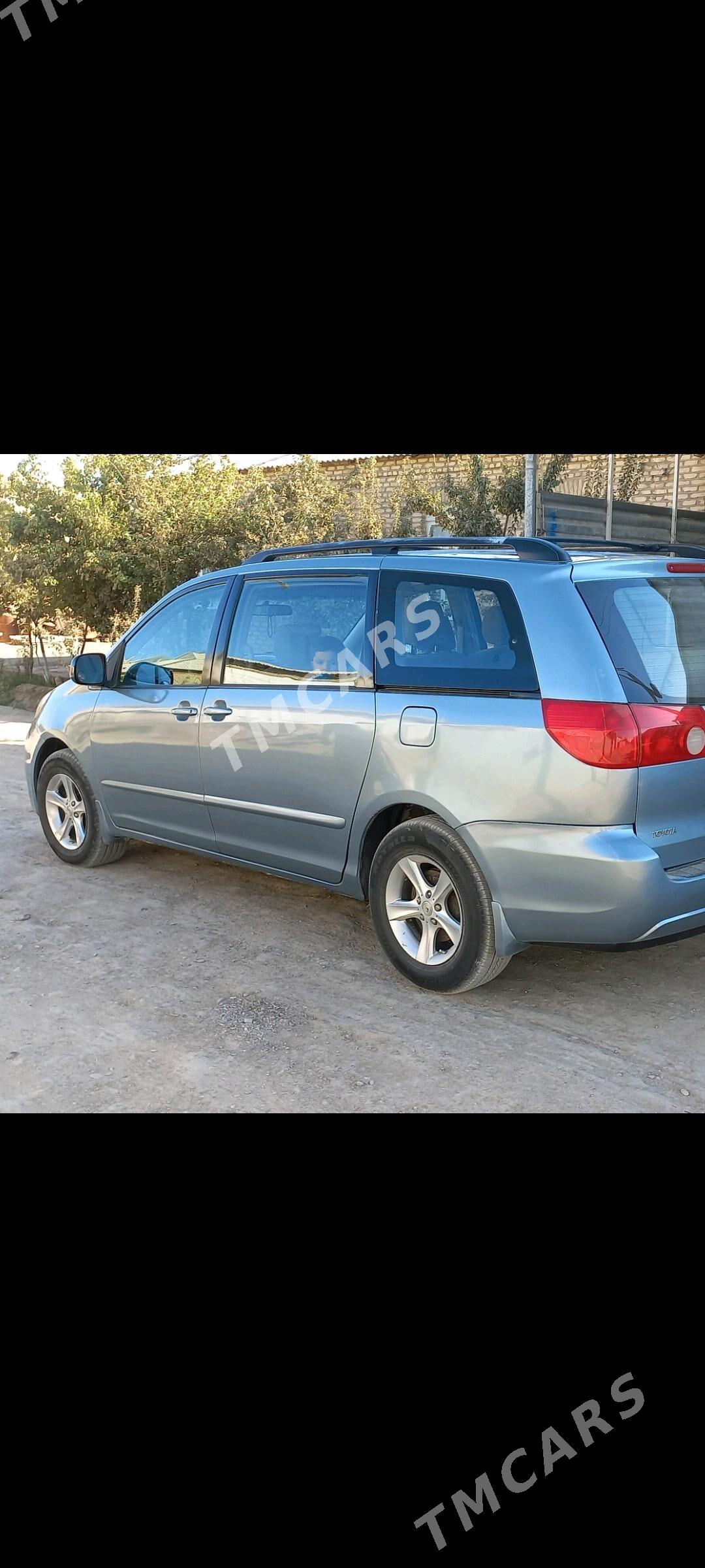 Toyota Sienna 2007 - 170 000 TMT - Wekilbazar - img 6